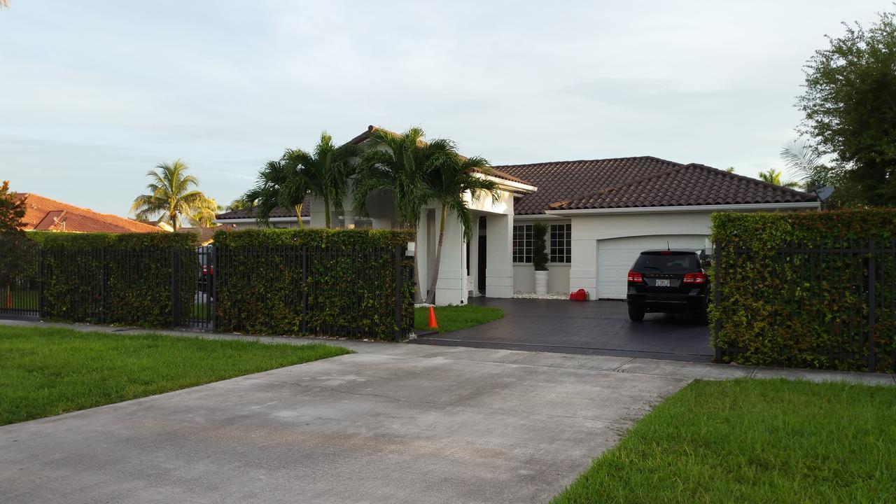 Modern Cabin 1 Villa Miami Exterior photo